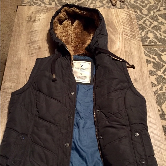 American Eagle Outfitters Jackets & Blazers - American Eagle Hooded Vest